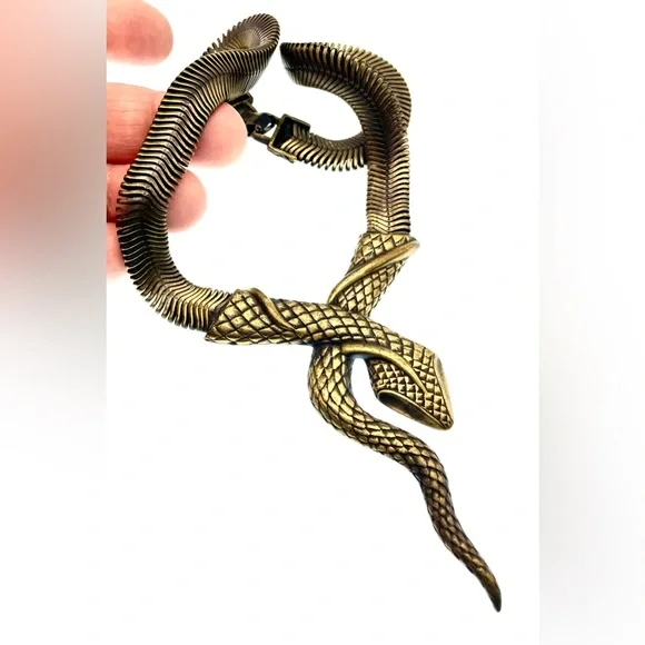 Vintage Bronze Tone Mesh Chain Snake Necklace Choker Bold Unique Statement - Picture 8 of 8